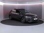 Volkswagen Golf 1.5 eHybrid 50 Edition 204 pk Automaat (DSG) | Verlengde garantie | Navigatie | Panoramadak | Parkeersensoren | Achteruitrijcamera | Stoelverwarming |