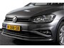 Volkswagen Golf Sportsvan 1.5 TSI ACT 130 PK Comfortline - Automaat | Adapt. Cruise | Stoelverw. | PDC | Camera | App.Connect + NAV. | ECC | DAB | Trekhaak | LM 16" |