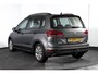 Volkswagen Golf Sportsvan 1.5 TSI ACT 130 PK Comfortline - Automaat | Adapt. Cruise | Stoelverw. | PDC | Camera | App.Connect + NAV. | ECC | DAB | Trekhaak | LM 16" |
