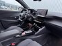 Peugeot 208 Hybrid 100PK e-DCS6 GT Automaat | Camera Voor/Achter | Apple Carplay / Android Auto | Keyless Entry + Start | Sfeerverlichting | | Bots waarschuwing systeem | Brake Assist System | Connected services