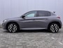 Peugeot 208 Hybrid 100PK e-DCS6 GT Automaat | Camera Voor/Achter | Apple Carplay / Android Auto | Keyless Entry + Start | Sfeerverlichting | | Bots waarschuwing systeem | Brake Assist System | Connected services