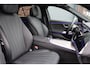 Mercedes-Benz E-klasse Estate 300 e Premium+ AMG Line | Airmatic | Hyperscreen | Distronic+ | Memory | Massage | Burmester | Stoelventilatie | 3D-Display | HUD | Verwarmd Stuurwiel | Trekhaak | Digital Light |