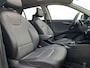 Kia Niro EV ExecutiveLine 64.8 kWh | Trekhaak | Stoel verwarming en koeling | Elektrisch bedienbare voorstoelen | Dodehoek detectie | Schuifdak | Navigatie | Camera |