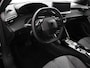 Peugeot 2008 1.2 PureTech 130pk Automaat Allure | Navigatie | Climate Control | Camera 360 | Dab | Led | Lichtmetalen Velgen | Parkeer sensoren | Cruise Control Adaptive | Stoelverwarming