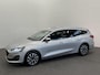 Ford Focus Wagon 1.0 EcoBoost Hybrid Titanium Rijklaar incl 12 mnd BOVAG garantie! Airco ECC Navi Carplay PDC VA+ Camera Full LED DAB+ Lichtmetalen velgen