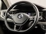 Volkswagen Polo 1.0 TSI Sportline (APPLE CARPLAY, GROOT NAVI, CLIMATE, CAMERA, SPORTSTOELEN, LM VELGEN, ADAPTIVE CRUISE, MODE KNOP, PARKEER ASSISTENT, PARKEERSENSOREN, NIEUWSTAAT)
