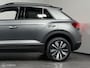 Volkswagen T-Roc 1.5 TSI DSG | CARPLAY | AD. CRUISE | PDC