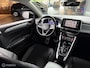 Volkswagen T-Roc 1.5 TSI DSG | CARPLAY | AD. CRUISE | PDC