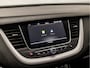 Opel Grandland X 1.2 Turbo Sport Automaat (APPLE CARPLAY, GROOT NAVI, GETINT GLAS, CRUISE, SPORTSTOELEN, PARKEERSENSOREN, LED KOPLAMPEN, NIEUWSTAAT)