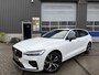 Volvo V60 2.0 B4 Automaat Plus Dark