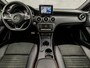 Mercedes-Benz A-klasse 200 AMG Sport 157Pk Automaat (SCHUIFDAK, NAVIGATIE, MEMORY SEATS, LEDER/ALCANTARA, STOELVERWARMING, RODE GORDELS, HARMAN/KARDON, ADAPTIVE CRUISE, CLIMATE, GETINT GLAS, NIEUWSTAAT)