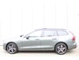 Volvo V60 T6 Plug-in hybrid AWD Plus Dark | Premium | Sport Stoelen | 19" Velgen