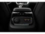 Volvo V60 T6 Plug-in hybrid AWD Plus Dark | Premium | Sport Stoelen | 19" Velgen