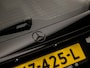 Mercedes-Benz C-klasse Estate 350 e AMG Sport 279Pk Automaat (NAVIGATIE, LUCHTVERING, CAMERA, LEDER, GETINT GLAS, SPORTSTOELEN, STOELVERWARMING, SFEERVERLICHTING, NIEUWE APK, NIEUWSTAAT)