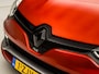 Renault Clio 1.6 R.S. 200Pk RS Automaat (NAVIGATIE, CLIMATE, GETINT GLAS, SPORTSTOELEN, LM VELGEN, CRUISE, KEYLESS, NIEUWSTAAT)
