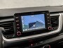 Kia Stonic 1.0 T-GDi DynamicLine (APPLE CARPLAY, NAVIGATIE, CRUISE, CAMERA, LM VELGEN, SPORTSTOELEN, PARKEERSENSOREN, CRUISE, NIEUWSTAAT)