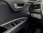 Kia Stonic 1.0 T-GDi DynamicPlusLine (APPLE CARPLAY, NAVIGATIE, CAMERA, CLIMATE, KEYLESS, SPORTSTOELEN, CRUISE, LM VELGEN, NIEUWE APK, NIEUWSTAAT)