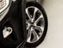 Kia Stonic 1.0 T-GDi DynamicPlusLine (APPLE CARPLAY, NAVIGATIE, CAMERA, CLIMATE, KEYLESS, SPORTSTOELEN, CRUISE, LM VELGEN, NIEUWE APK, NIEUWSTAAT)