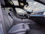 BMW 5-Serie Touring 530e Business Edition Plus | Pano | Carbon | Laser | Elc trekhaak