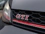 Volkswagen Golf 2.0 TSI GTI Performance | Bi-Xenon | Stoelverwarming | Cruise