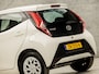 Toyota Aygo 1.0 VVT-i x-play (CRUISE, SPORTSTOELEN, BLUETOOTH, START/STOP, NIEUWE APK, NIEUWSTAAT)