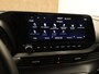 Hyundai Bayon 1.0 T-GDI Premium - NAVIGATIE - CAMERA - VOORSTOELEN VERWARMD - APPLE CARPLAY/ ANDROID AUTO - CLIMATE CONTROL - DIGITAAL DASHBOARD - STUUR VERWARMD - PARKEERSENSOREN ACHTER - 17 INCH LICHT METALEN VELGEN