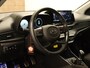 Hyundai Bayon 1.0 T-GDI Premium - NAVIGATIE - CAMERA - VOORSTOELEN VERWARMD - APPLE CARPLAY/ ANDROID AUTO - CLIMATE CONTROL - DIGITAAL DASHBOARD - STUUR VERWARMD - PARKEERSENSOREN ACHTER - 17 INCH LICHT METALEN VELGEN