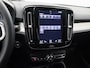 Volvo XC40 1.5 T4 Plug-in hybrid Plus Dark | CAMERA | H&K | KEYLESS | STOEL- EN STUURVERW.