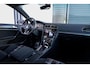 Volkswagen Golf 2.0 TSI GTI 300PK Performance PANO / KEYLESS / TREKHAAK