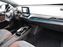 Volkswagen ID.4 Max 77 kWh | Warmtepomp | LED | Navigatie | Stoelverwarming | Trekhaak