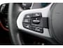 BMW 5-Serie M550d xDrive High Executive | Schuifdak | Bowers&Wilkins | ACC | Trekhaak | Entertainment Achter | Parfumering | Stoelventilatie | HUD | Massage | Standverwarming | Zonnerollo's | Display Key | Aerodynamicapakket |