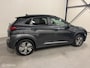 Hyundai Kona Electric EV Premium 64 kWh Luxe uitvoerling