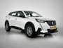Peugeot 2008 1.2 Active Pack 100pk | Navigatie | Climate Control | Cruise Control | Parkeersensoren | LED | DAB Ontvanger | 16" LMV | Apple Carplay/Android Auto |