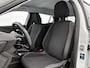 Peugeot 2008 1.2 Active Pack 100pk | Navigatie | Climate Control | Cruise Control | Parkeersensoren | LED | DAB Ontvanger | 16" LMV | Apple Carplay/Android Auto |