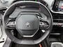 Peugeot 2008 1.2 Active Pack 100pk | Navigatie | Climate Control | Cruise Control | Parkeersensoren | LED | DAB Ontvanger | 16" LMV | Apple Carplay/Android Auto |