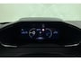 Peugeot e-2008 EV Allure Avantage 54 kWh | Navigatie | Adaptive Cruise control | Camera voor en achter | Climate control | Keyless | Lichtmetalen velgen | Extra getint glas