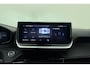 Peugeot e-2008 EV Allure Avantage 54 kWh | Navigatie | Adaptive Cruise control | Camera voor en achter | Climate control | Keyless | Lichtmetalen velgen | Extra getint glas