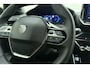 Peugeot e-2008 EV Allure Avantage 54 kWh | Navigatie | Adaptive Cruise control | Camera voor en achter | Climate control | Keyless | Lichtmetalen velgen | Extra getint glas