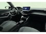 Peugeot e-2008 EV Allure Avantage 54 kWh | Navigatie | Adaptive Cruise control | Camera voor en achter | Climate control | Keyless | Lichtmetalen velgen | Extra getint glas