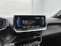 Peugeot e-208 EV GT Pack 50 kWh 136pk Automaat | 1ste Eigenaar | Navigatie | Climate Control | Adaptieve Cruise Control | Dodehoekdetectie | LED | Keyless Entry/Start | 17" LMV | Apple Carplay/Android Auto |