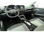 Citroën E-C4 Feel 50 kWh | Climate control | Camera | Navigatie via Carplay | Parkeersensoren | DAB Radio | Cruise control