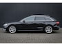 Audi A4 Avant 40 TFSI 190PK Launch edition Sport | Groot scherm! | Apple Carlay | Stoelmassage | Stoelverwarming | Elektrische Achter Klep | Full LED verlichting | Adapt. Cruise | Sportstoelen | 4 Seizoenen banden