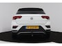 Volkswagen T-Roc 1.5 TSI Sport Automaat (NAVI, TREKHAAK, STOELVERWARMING, CAMERA, LED)