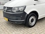 Volkswagen Transporter 2.0 TDI L2H1 150pk Pick-up Kipper open laadbak Airco Cruise controle Trekhaak 2500kg trekgewicht 1e eigenaar 3-Persoons Kieper Gereedschapskist P-up Doka Pritsche Ahk 2500kg Euro 6