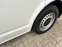 Volkswagen Transporter 2.0 TDI L2H1 150pk Pick-up Kipper open laadbak Airco Cruise controle Trekhaak 2500kg trekgewicht 1e eigenaar 3-Persoons Kieper Gereedschapskist P-up Doka Pritsche Ahk 2500kg Euro 6