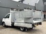 Volkswagen Transporter 2.0 TDI L2H1 150pk Pick-up Kipper open laadbak Airco Cruise controle Trekhaak 2500kg trekgewicht 1e eigenaar 3-Persoons Kieper Gereedschapskist P-up Doka Pritsche Ahk 2500kg Euro 6