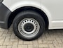 Volkswagen Transporter 2.0 TDI L2H1 150pk Pick-up Kipper open laadbak Airco Cruise controle Trekhaak 2500kg trekgewicht 1e eigenaar 3-Persoons Kieper Gereedschapskist P-up Doka Pritsche Ahk 2500kg Euro 6