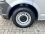Volkswagen Transporter 2.0 TSI L2H1 Benzine Dubbele Schuifdeur Airco Cruise controle Bpm vrij Trekhaak Klep achter Omvormer Kastinrichting Standkachel Euro 6 Benzine Ideaal voor ombouw naar Camper !!