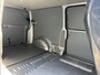 Volkswagen Transporter 2.0 TSI L2H1 Benzine Dubbele Schuifdeur Airco Cruise controle Bpm vrij Trekhaak Klep achter Omvormer Kastinrichting Standkachel Euro 6 Benzine Ideaal voor ombouw naar Camper !!