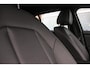 BMW 3-Serie Touring 330e Business Edition Plus | 1e eigenaar | BTW auto | Leer | Camera | Sportstuur | 17 inch | Rijmodus | Bluetooth | Cruise control
